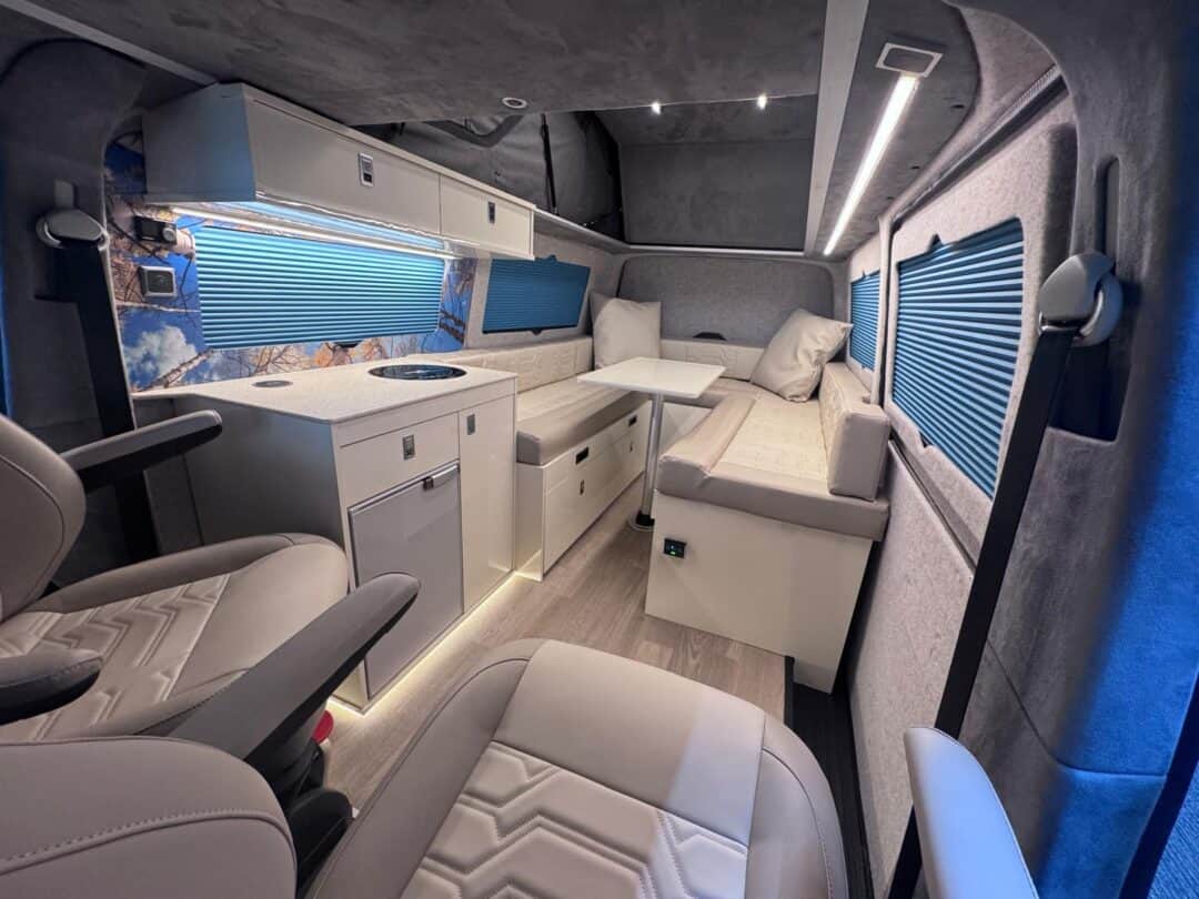 U shaped camper seats