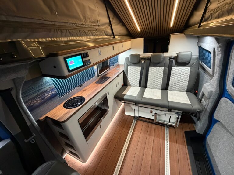 Advent tourer